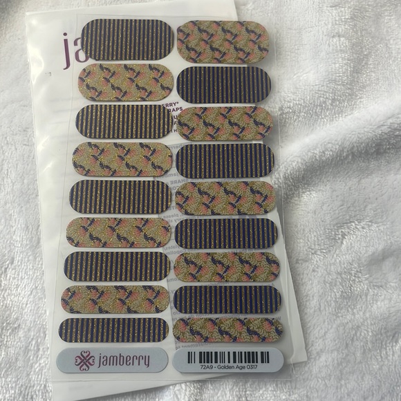 Jamberry Nail Wrap - Golden Age - Picture 1 of 2